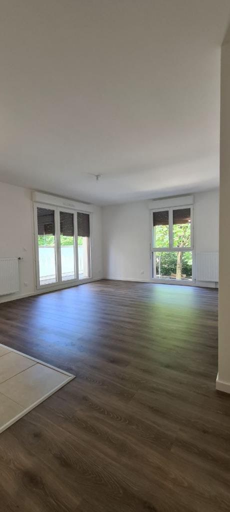 Location appartement 3 pièces 65 m2