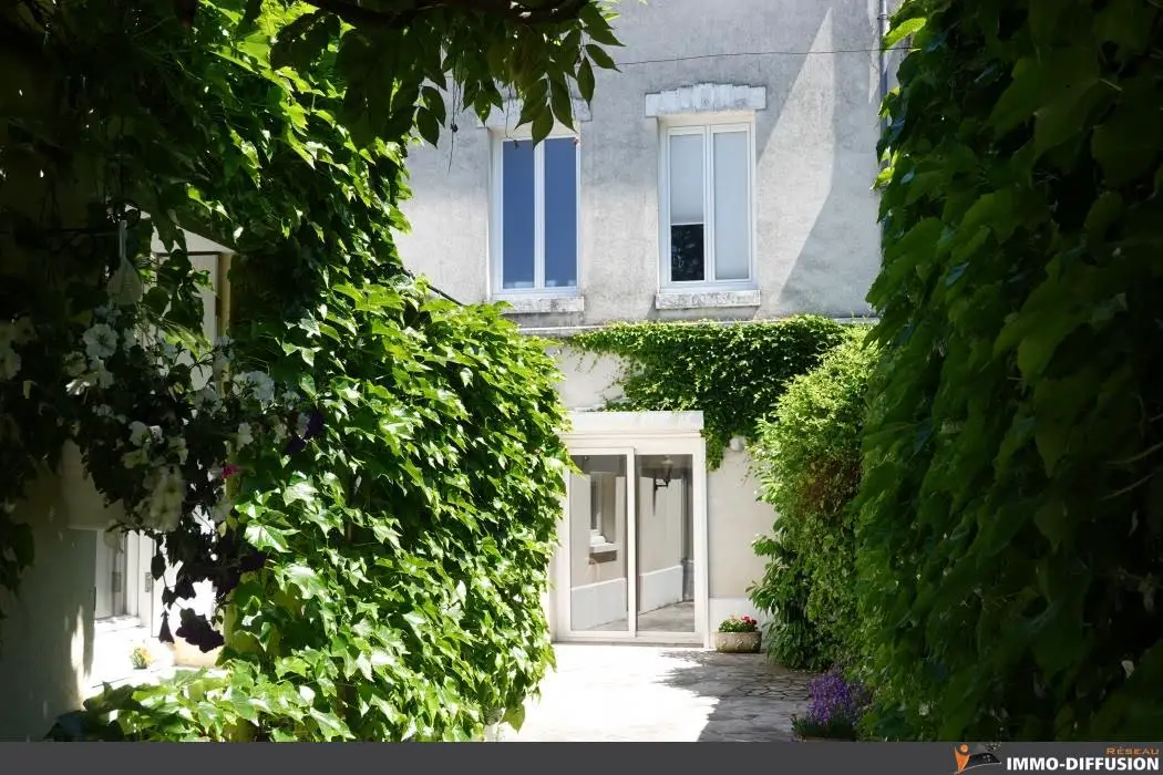 Vente maison 9 pièces 250 m2