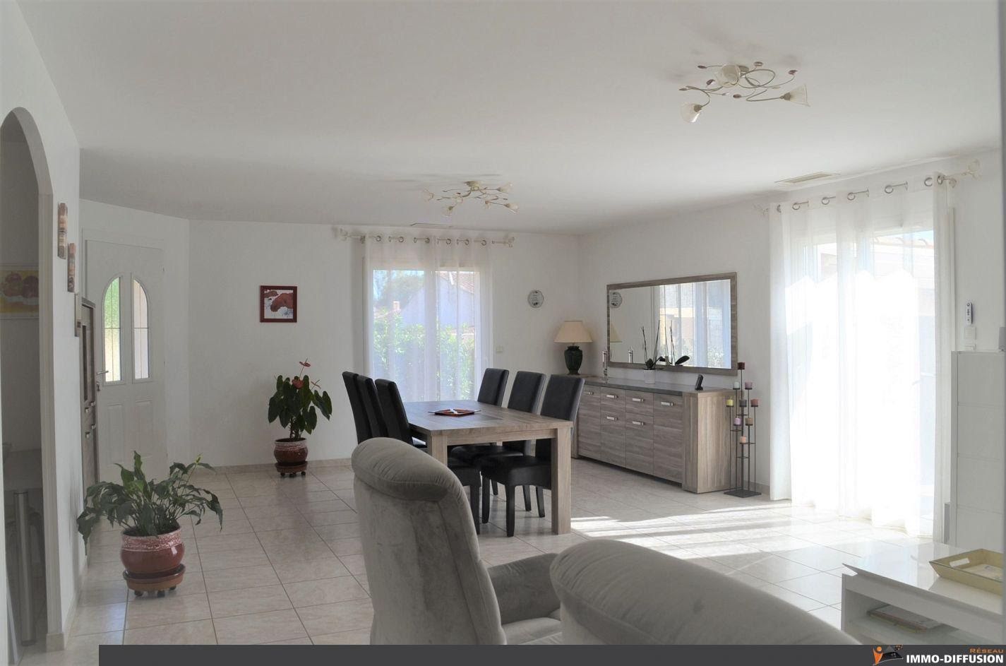 Vente villa 5 pièces 110 m2