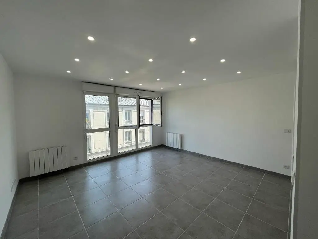 Location appartement 2 pièces 46 m2