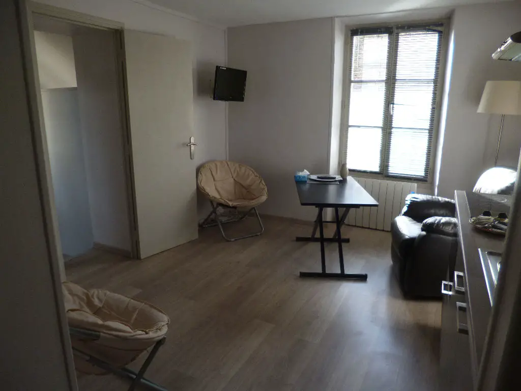 Location appartement 2 pièces 22,9 m2