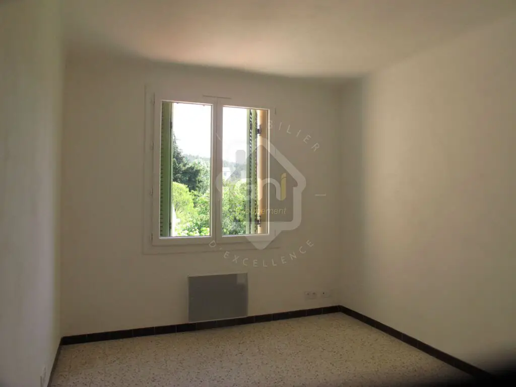 Location appartement 3 pièces 78,49 m2