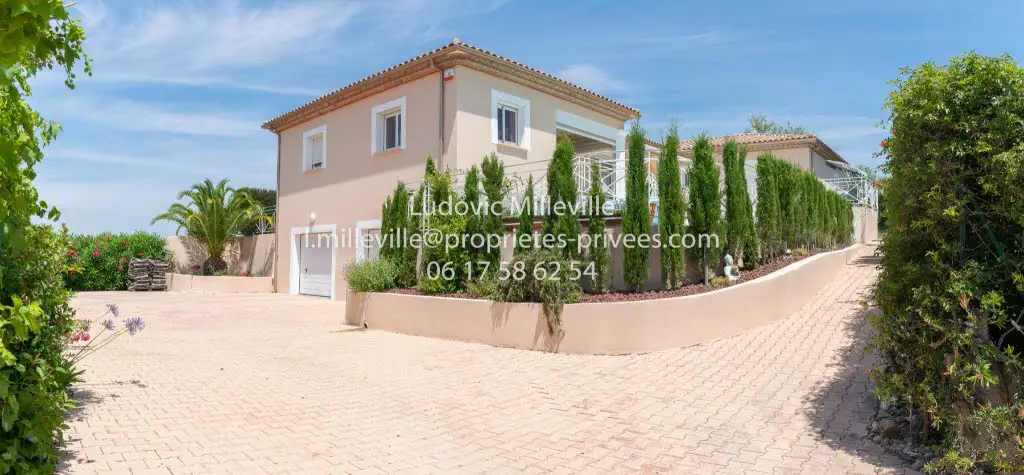 Vente villa 5 pièces 160 m2