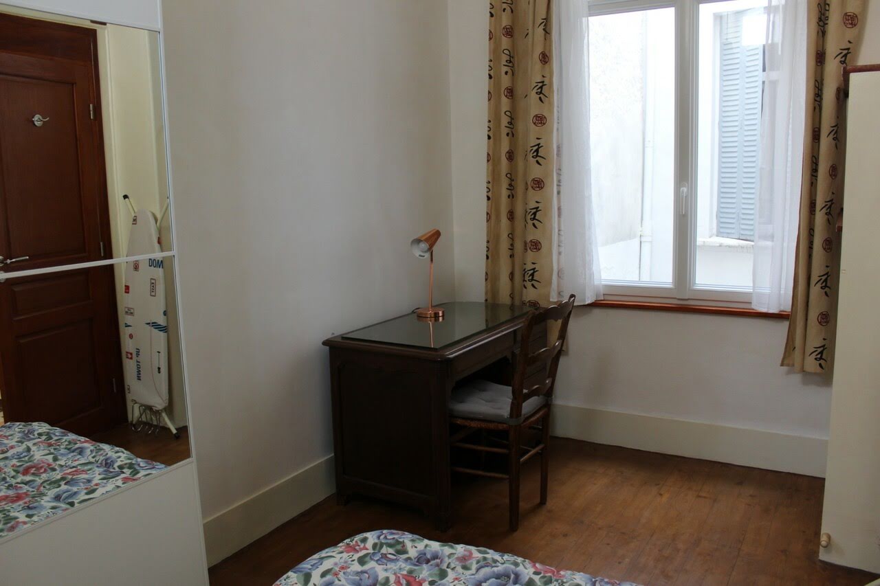 Location appartement meublé 2 pièces 33 m2