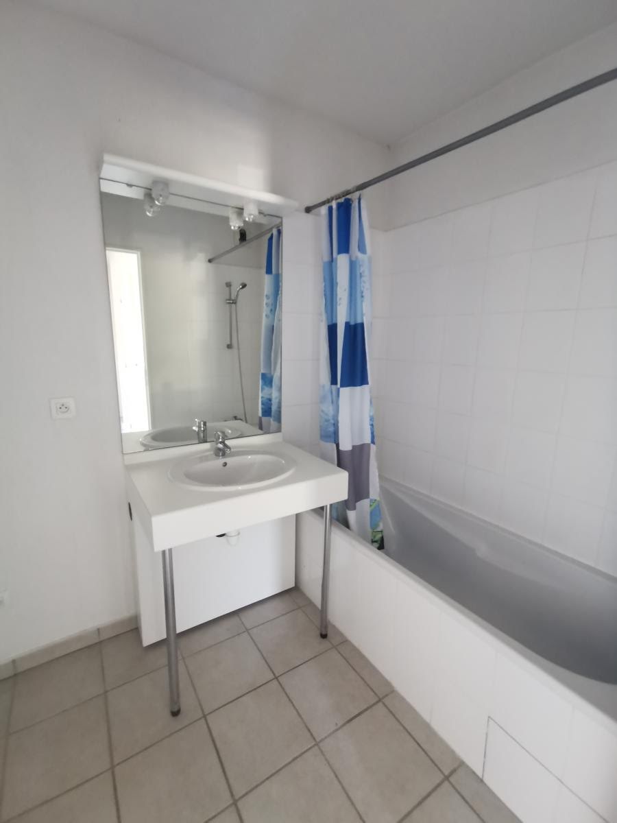 Location appartement 4 pièces 80 m2