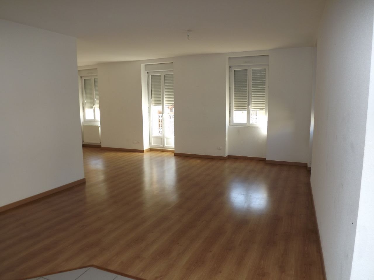 Location appartement 5 pièces 100 m2