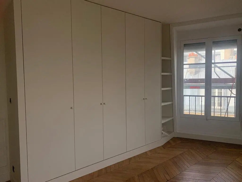 Location appartement 4 pièces 118 m2