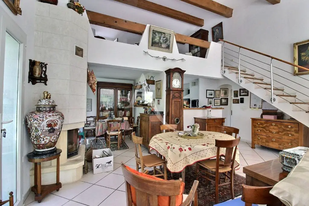 Vente maison 6 pièces 174,1 m2