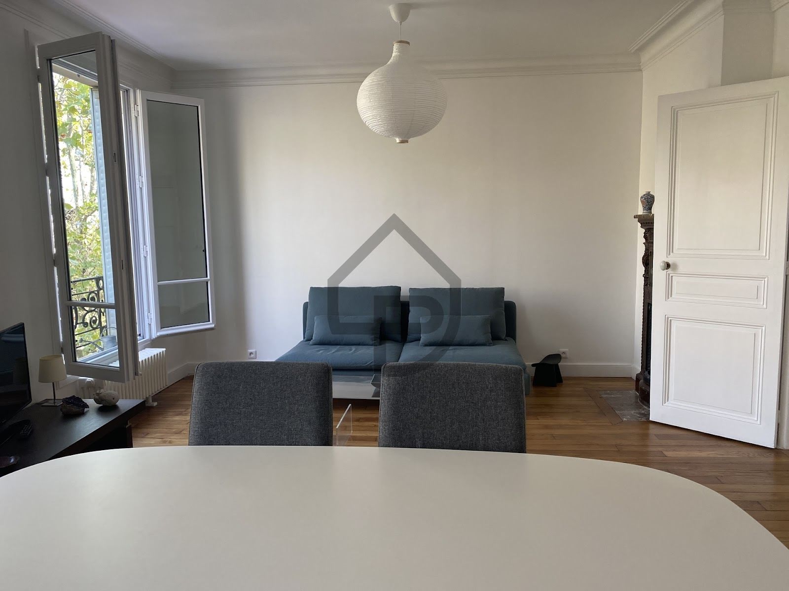 Location appartement meublé 2 pièces 43 m2