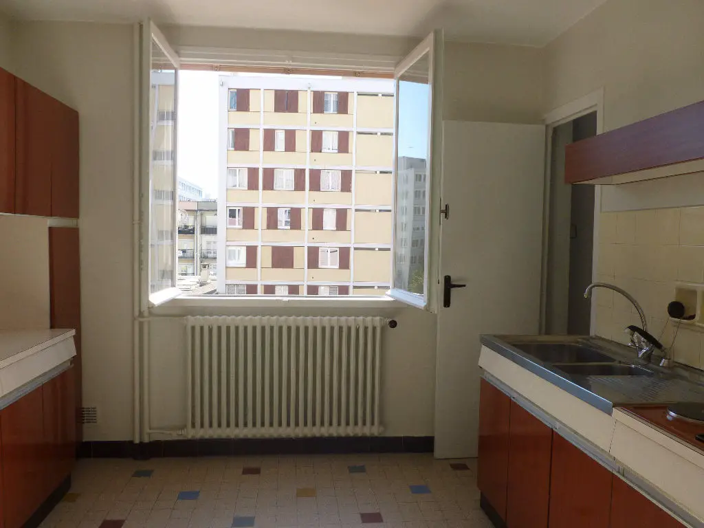 Location appartement 3 pièces 59,93 m2
