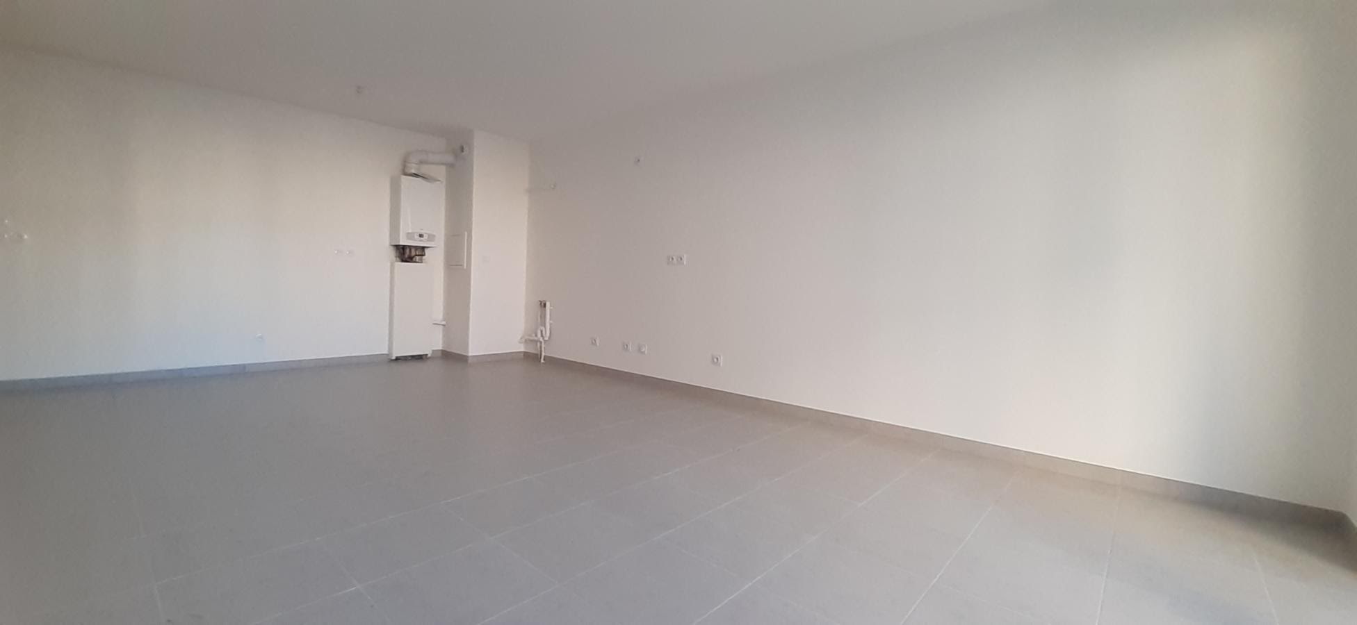 Location appartement 4 pièces 83 m2