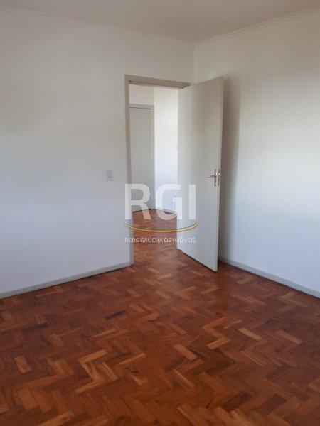 Apartamento de 1 (um) dormitório, localizado no bairro Vila Ipiranga com 48m², s---