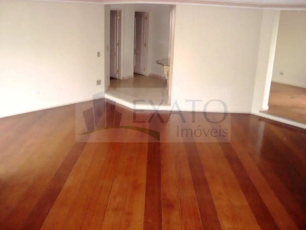 Apartamento Aluguel 213m² de 4 quartos---