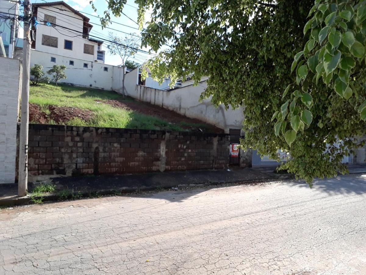 Terreno de 0 quartos, Belo Horizonte---