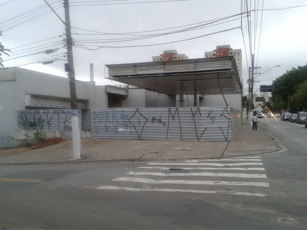 Terreno com 875m², localizado em Interlagos, compõe o galpão da Avenida Sabara c---