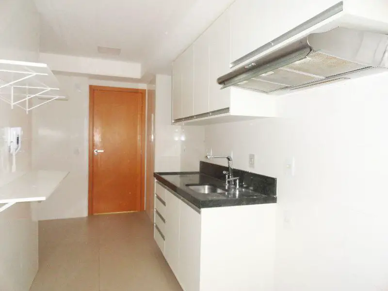 Apartamento do Residencial Carlos Chagas, 128m² 4 quartos com armários sendo 2 s---