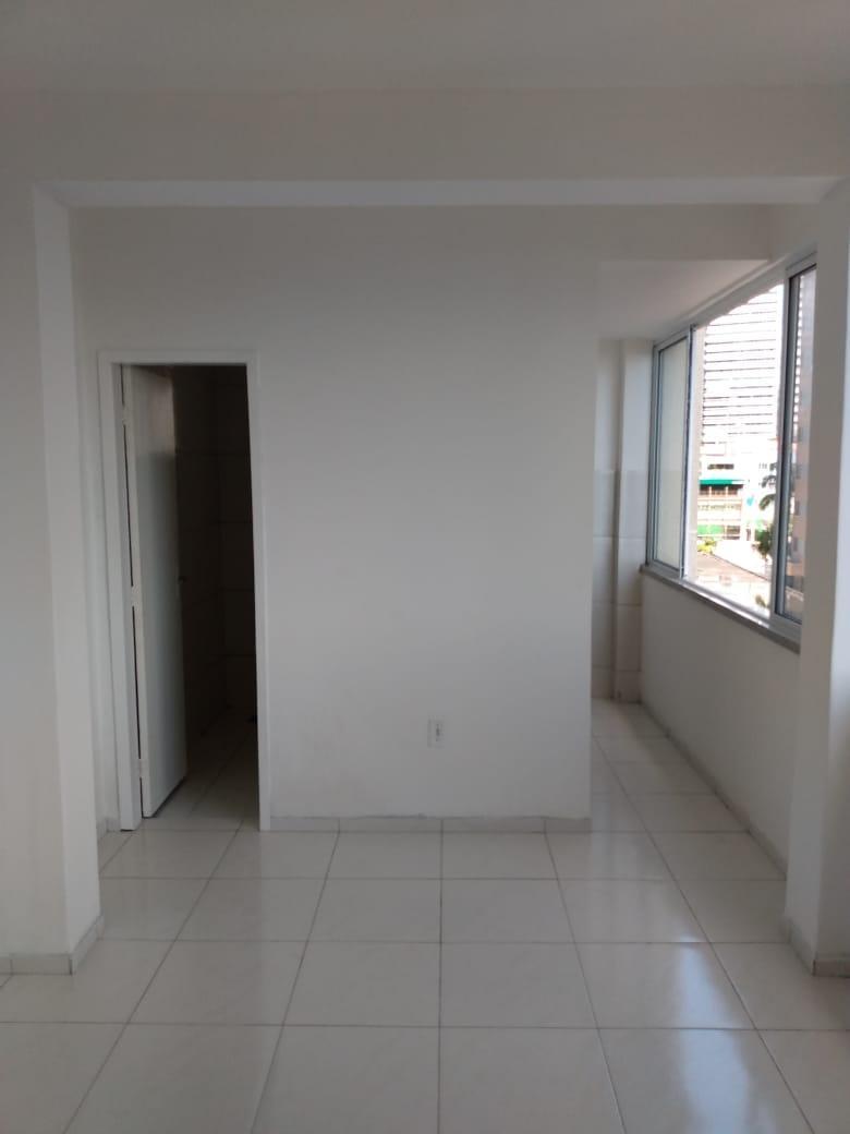 Apartamento - Estilo kitnet - à venda no Meireles localizado na Av Beira Mar, na---