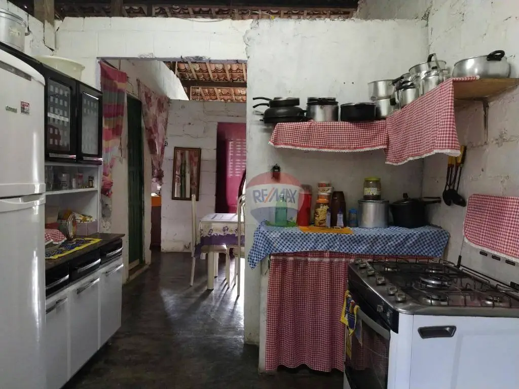 Casa com 2 dormitórios à venda, 75 m² por R$ 85.000 - Benedito Bentes---