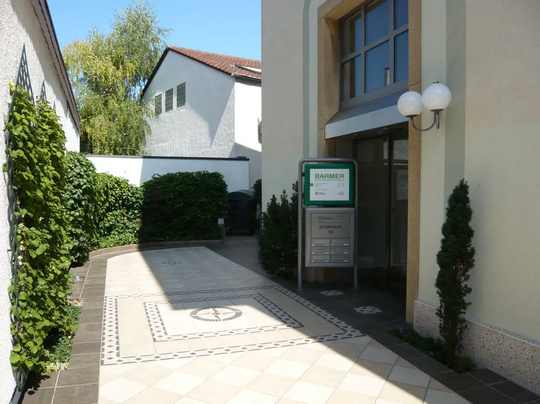 Bild 049 -- Gepflegte 2 ZKB Maisonette Nichtraucher-Wohnung mit kleiner EBK in Landau Zentrum