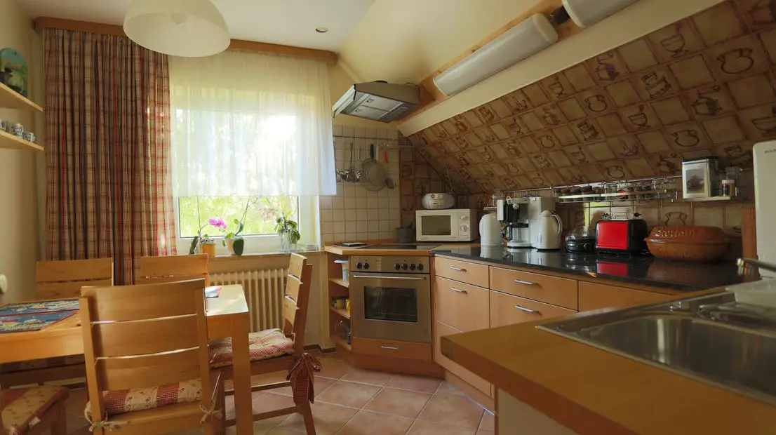 IMG_0908 -- Stilvolle, gepflegte 3,5-Zimmer-Maisonette-Wohnung mit Einbauküche in Stein