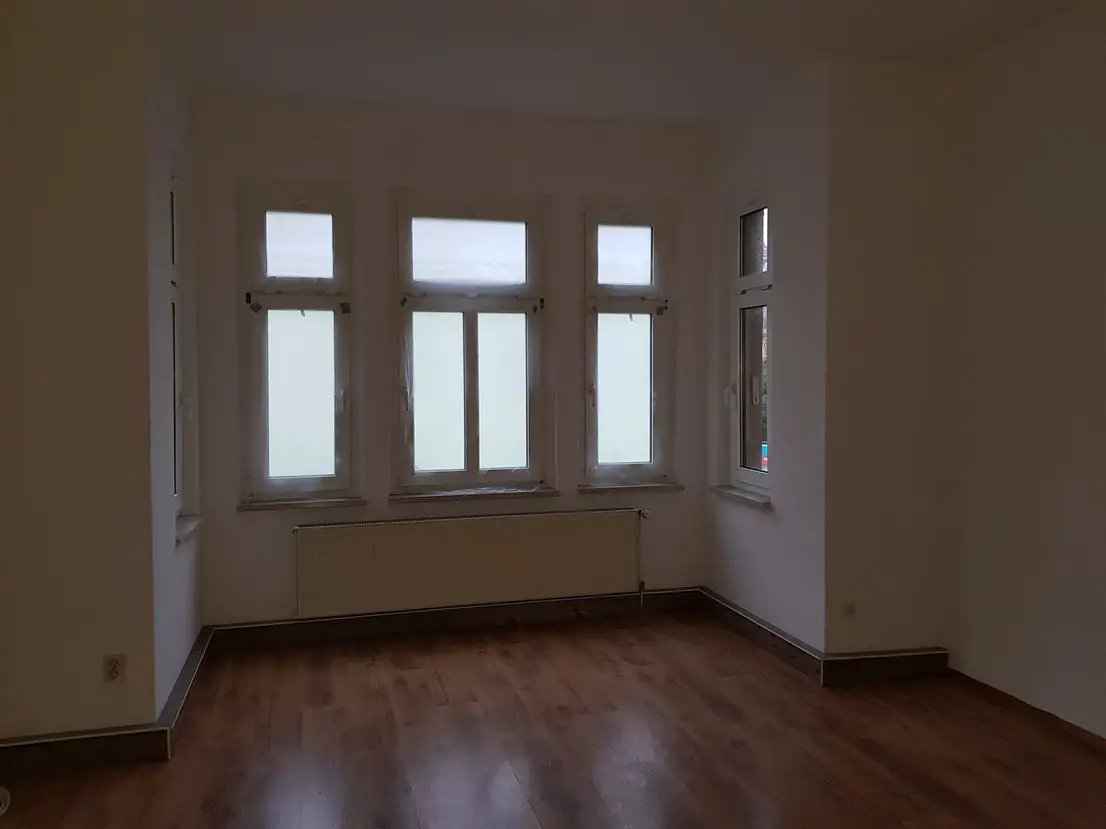 20200123_083631 -- Modernisierte 3-Zimmer-Wohnung mit Einbauküche in Lutherstadt Eisleben