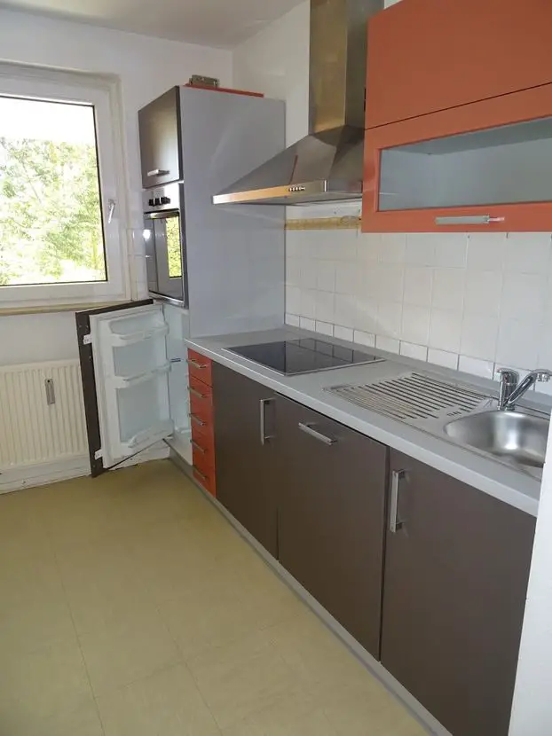DSC02131 -- Tolle Wohnung mit Einbauküche!!!