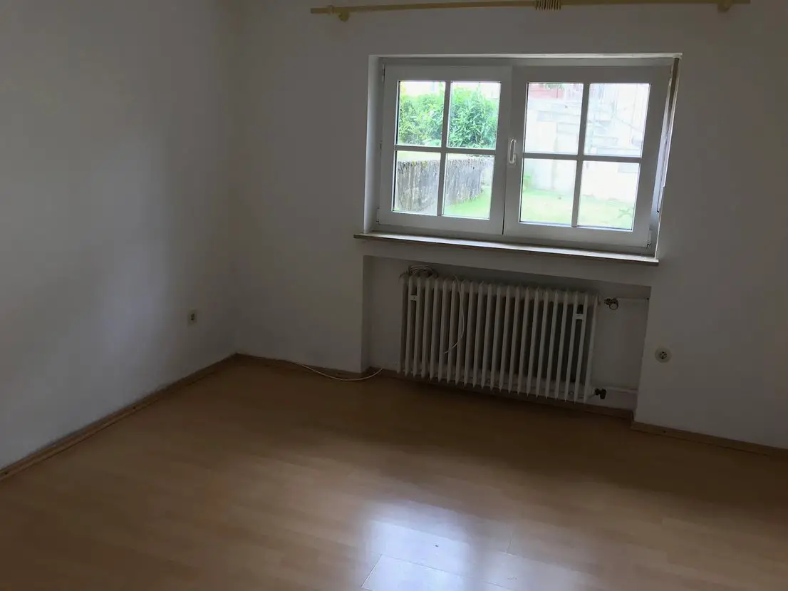 IMG_6322 -- 2-Zimmer-Wohnung mit Einbauküche in Gerbrunn