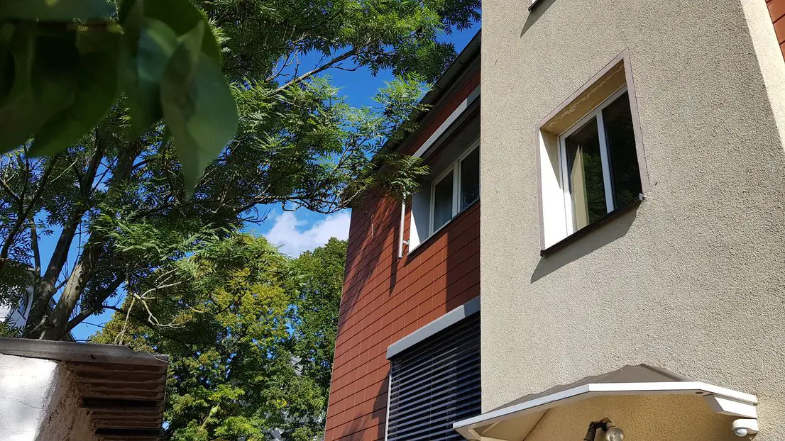 20190914_111726 -- Schöne 3-Zimmer-Wohnung 1.OG zur Miete in Neukirchen/Erzgebirge Erstbezug nach aufwändiger Sanierung