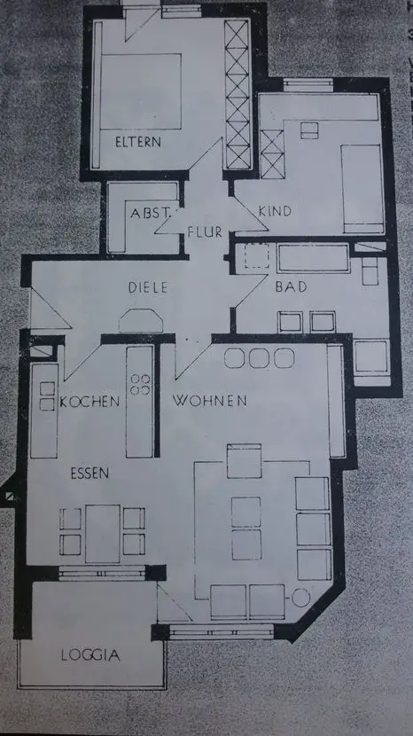 03_20170807_184740 -- Gepflegte Wohnung mit drei Zimmern plus Abstellraum sowie Balkon und Einbauküche in Neusäß