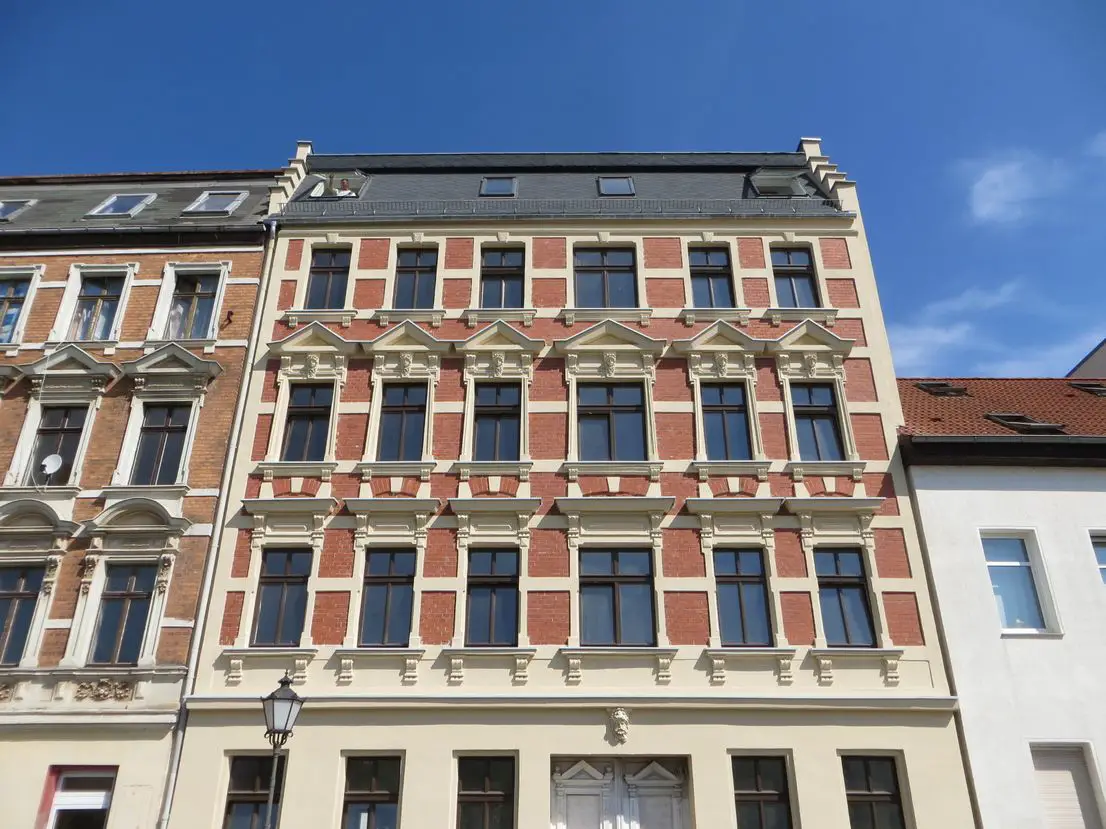 Fassade -- 2-Zimmer-EG-Whg. mit Terrasse und EBK in Neustadt