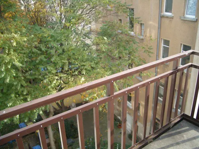 Balkon -- 2,0-Zimmerwohnung mit Balkon!