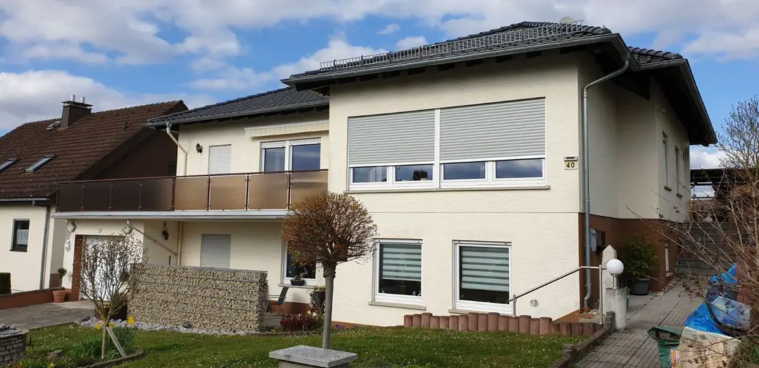 a1ebd6df0b03492d949b2d5b3d4d80 -- Modernisiertes 4-Zimmer-Einfamilienhaus mit EBK in Brechen, Oberbrechen