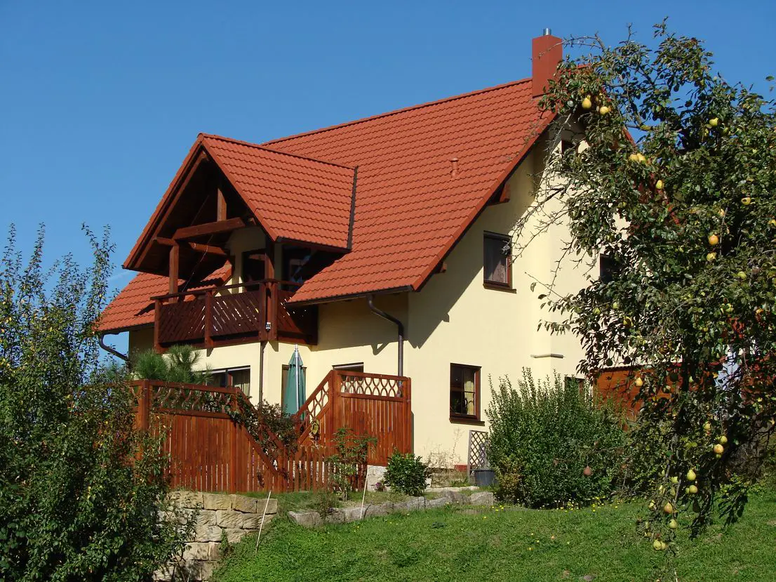 1 Hauptbild -- Freundliches 5-Zimmer-Einfamilienhaus zum Wohlfühlen in Weisenbach