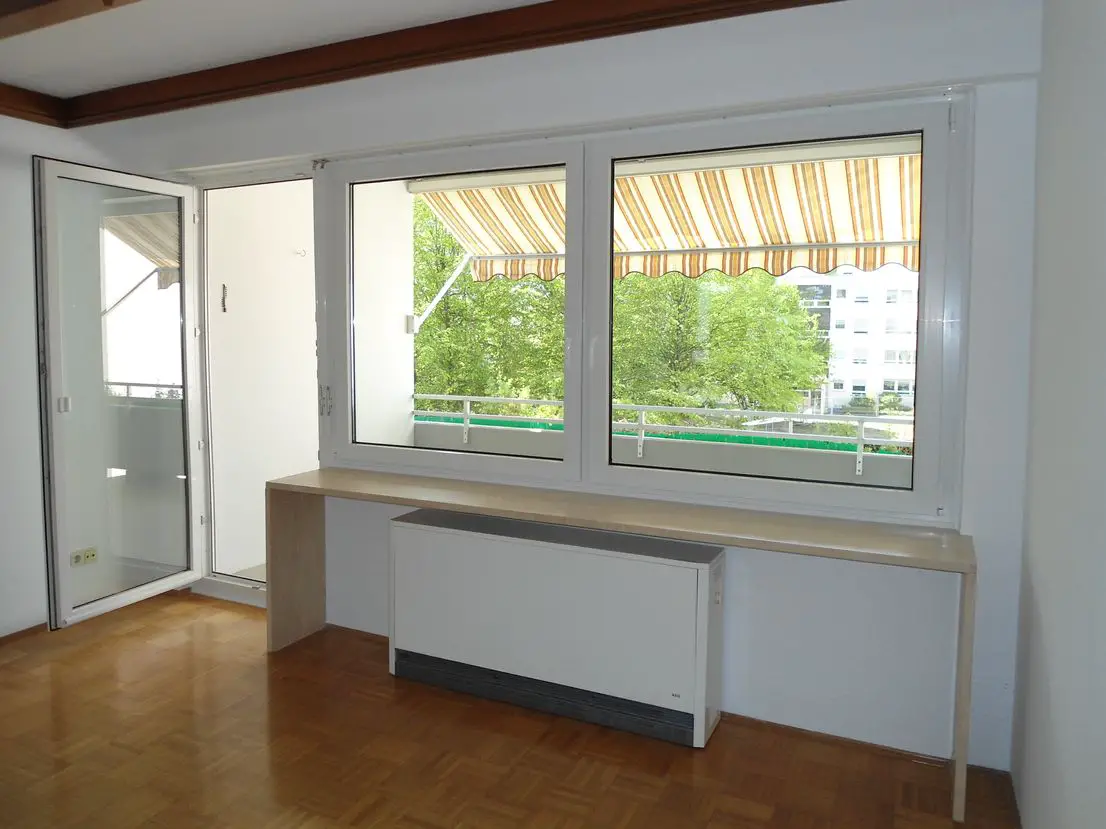 Balkon -- 4 Zimmer Eigentumswohnung Memmingen-West in TOP-Lage