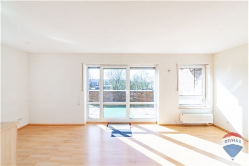 Titelbild_23681.jpg -- REMAX - Schöne Eigentumswohnung in ruhiger Wohnlage mit Dachterrasse