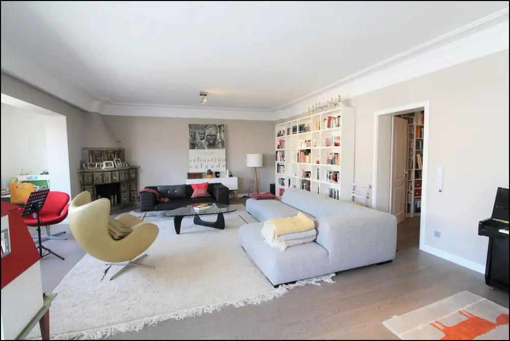 Wohnzimmer -- Der Traum vom Wohnen - moderne Wohnung in Toplage der Carlstadt