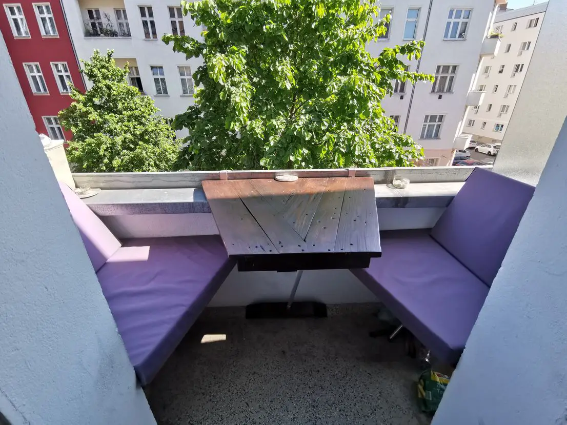 Balkon2 -- Komplett möblierte & eingerichtete 2-Zimmer Wohnung im Lasker-Kiez