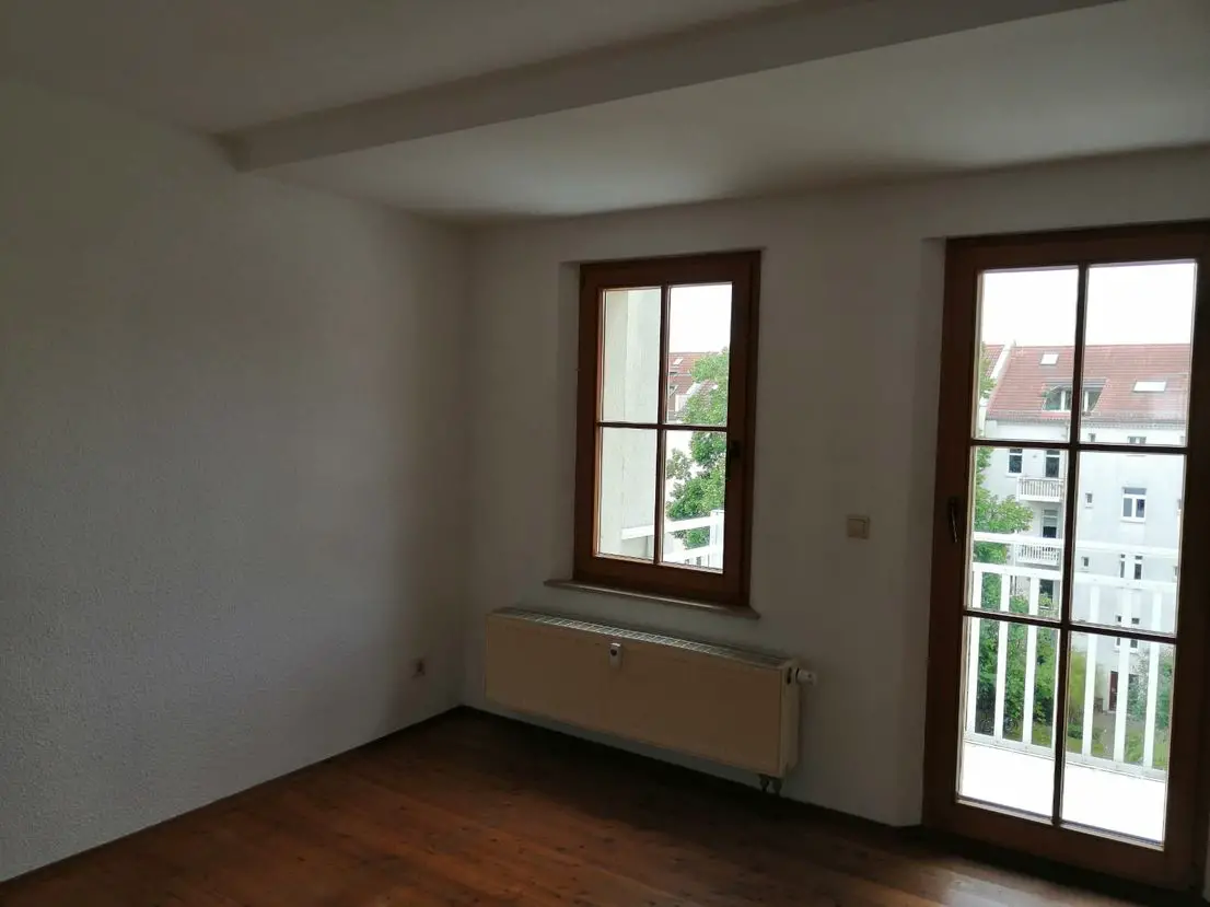 2 Zimmer Wohnung Zu Vermieten Schirmerstrasse 13 04318 Leipzig Anger Crottendorf Mapio Net