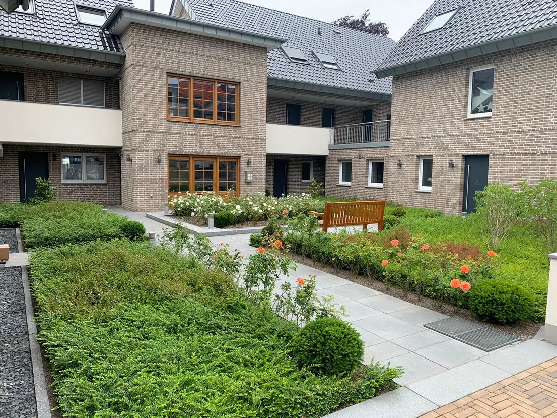 IMG-20200609-WA0013 -- Stilvolle, neuwertige 3-Zimmer-EG-Wohnung mit Terrasse, Garten und Einbauküche in Angermund