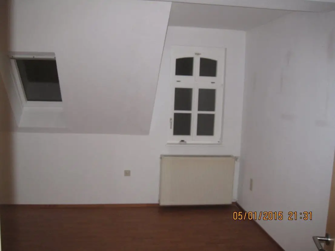 IMG_3816 -- Gepflegte 3-Raum-Dachgeschosswohnung mit Einbauküche in Kassel (Kreis)