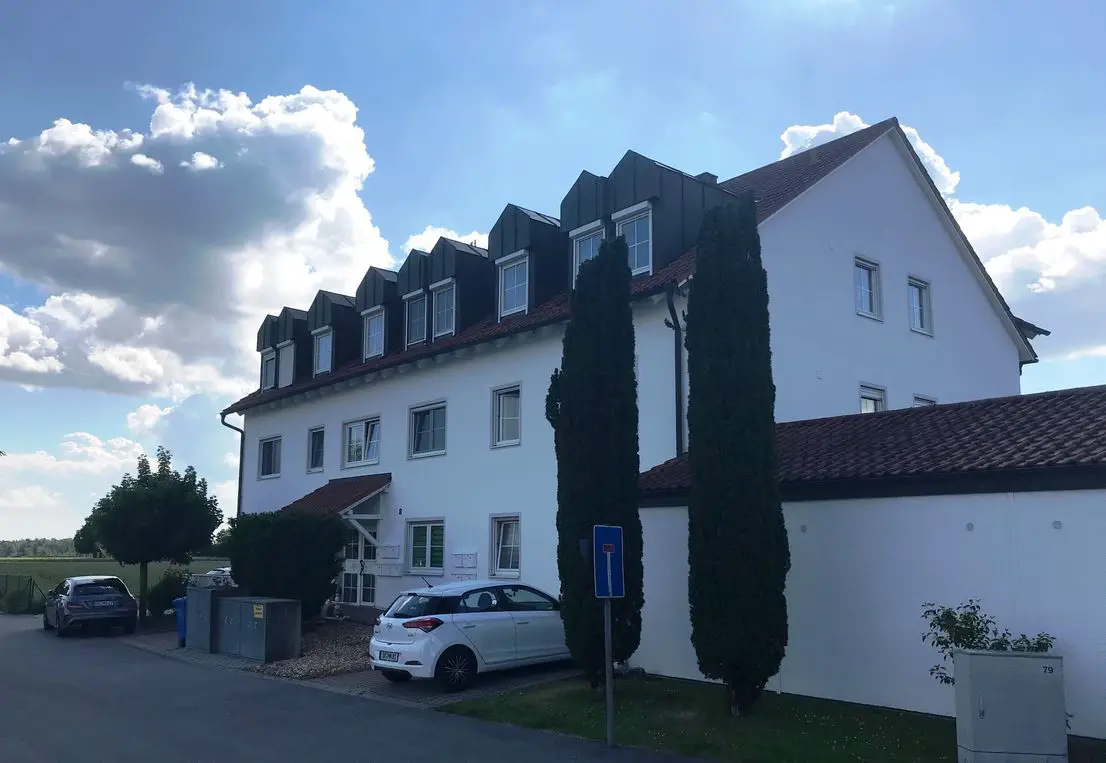  -  -- - Vermietete 2-Zimmer-Wohnung mit Balkon in Steinach -