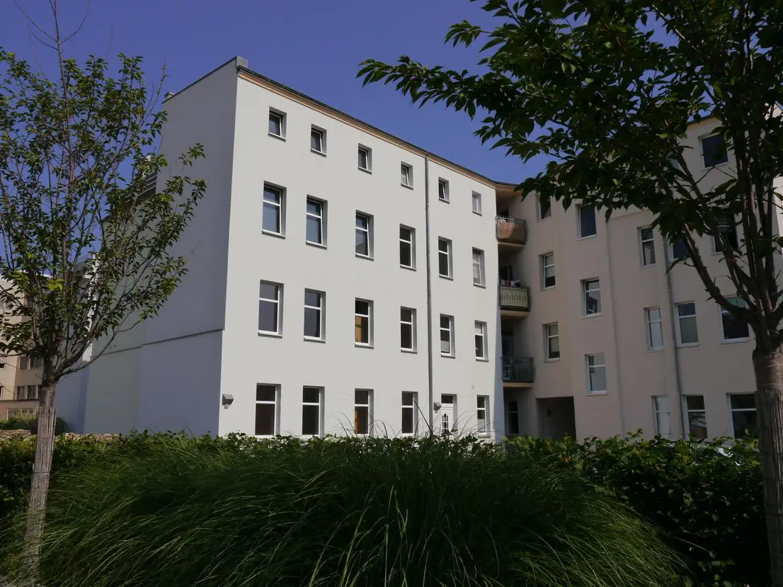 Hinterhaus -- Kleine 1-Zimmer-Wohnung für Studenten & Pendler