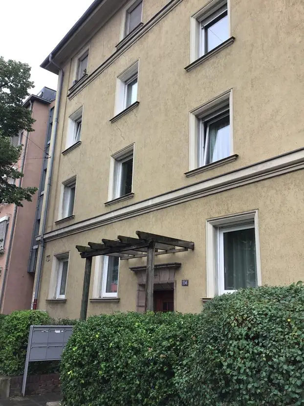 Haus.jpg -- STOP! Renovierte 2-Zimmer Wohnung in der Nürnberger Südstadt