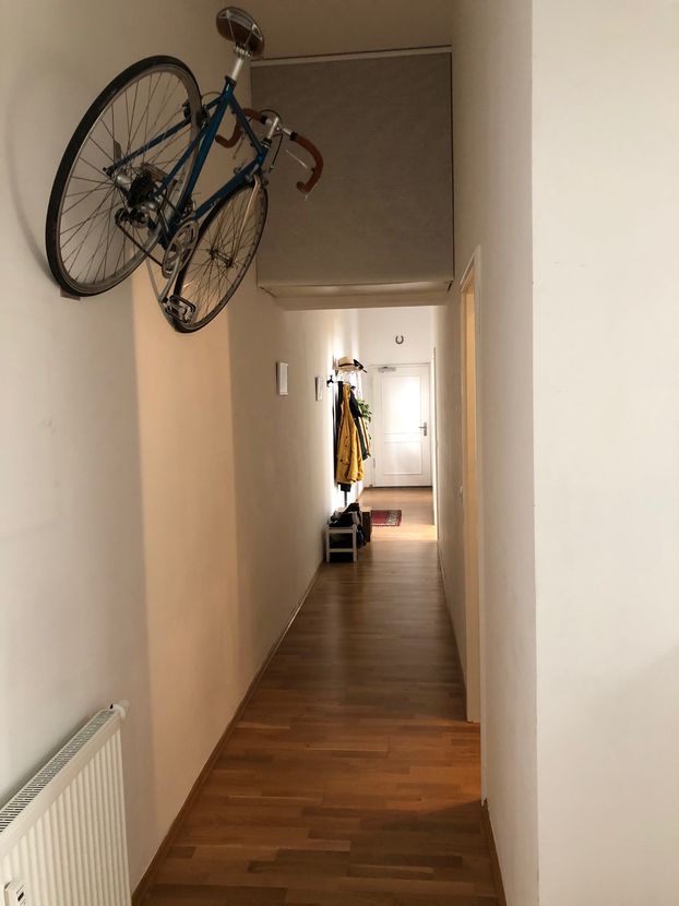 Flur_1 -- wunderschöne 3-Zimmer-Wohnung mit EBK am Oranieburger Tor sucht Nachmieter