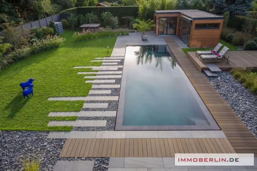 11 -- IMMOBERLIN.DE: Luxuriöses Haus mit exquisitem Ambiente & Traumgarten in Toplage
