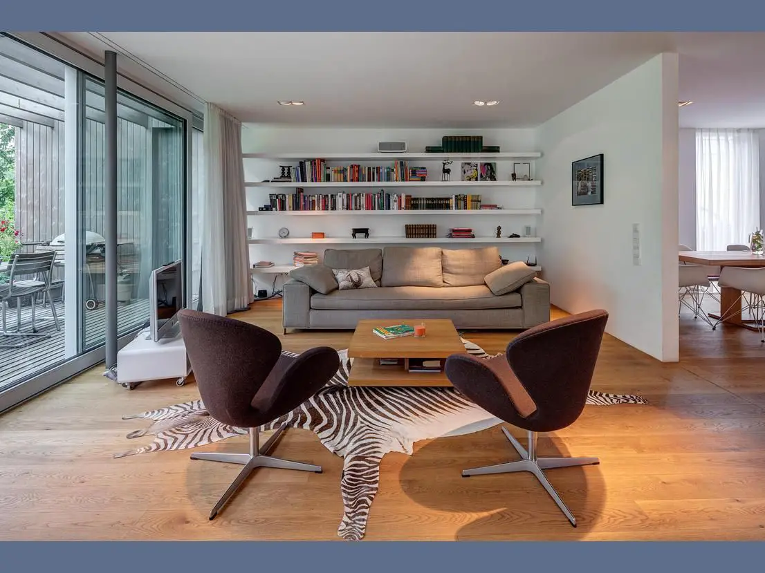 Wohnbereich 20 -- Möbliert: Premium Einfamilienhaus in Freimann