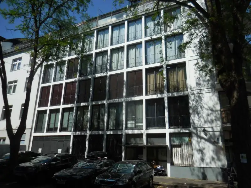 Ansicht -- 4 Raum Wohnung in Düsseldorf zu vermieten