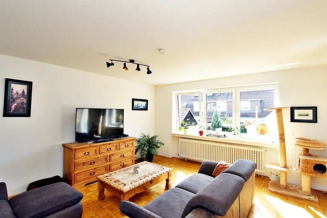 Wohnzimmer -- *Modernes Einfamilienhaus im Süsterfeld/Marbachshöhe sucht neue Mieter*