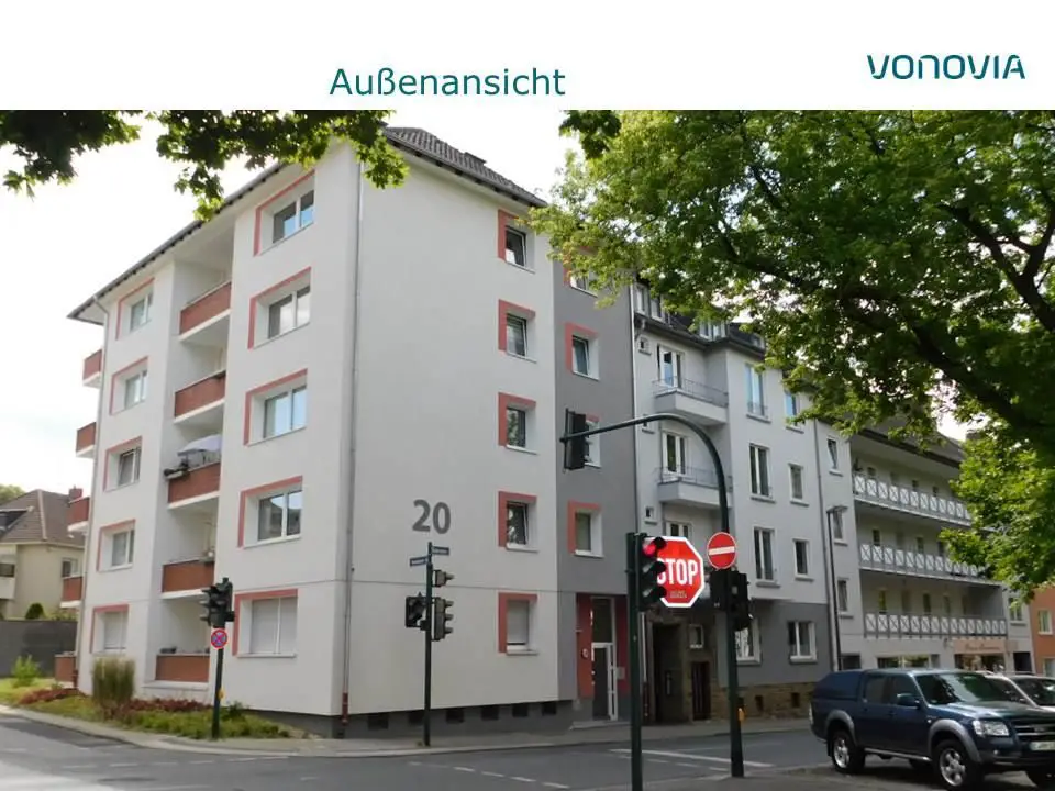 0 Aussenansichten -- Ruhrallee: Schickes 1,5-Raum-Appartement mit Balkon in sehr zentraler Lage