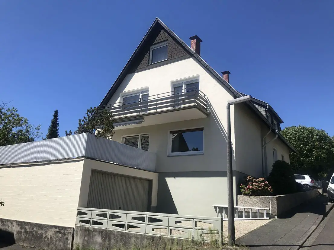 IMG_5242 -- Bonn-Bad Godesberg-Stadtwald / Ein-/Zweifamilienhaus mit großem Sonnengarten und Siebengebirgsblick